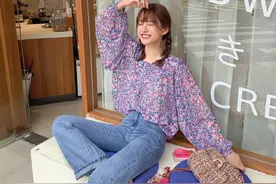 张子萱真拼，卖泳衣亲自试穿，火辣身材一点不像产后3个月妈妈图片