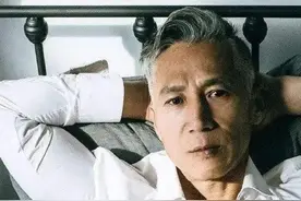 64岁“花甲小鲜肉”健身40多年，他是如何坚持下来的？图片