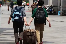 农村户口转入城镇，土地怎么办？有这4种情况，土地就不是你的了图片