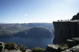 挪威布道石图片