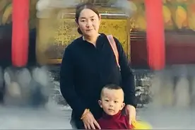 她成为丈夫最坚强的后盾，为他撑起一片家的天空图片
