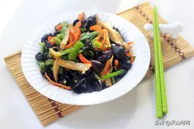 秋分后，少吃大肉多吃菌，对肠胃好不秋燥，比鲍鱼都鲜美图片