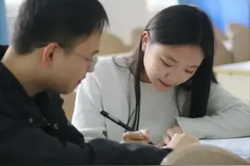 神仙爱情！成都学霸情侣，同年考入同所大学，如今又保研同所985图片