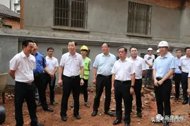 王玮调研老旧小区暨加装电梯工作图片