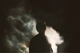 破产之后，我看清了人情冷暖图片