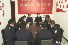齐齐哈尔市泰来县公安局加大整治焚烧秸秆违法行为打好蓝天保卫战图片