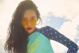 珍藏‘‘腿精’’宣美的旅拍写真系列图片