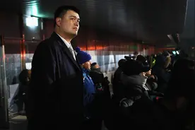 姚明奔赴美国，和穆大叔千里迢迢曾送祝福，谁结婚有这么大面子？图片