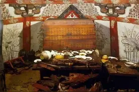 老农挖出千年古墓，墙上的10字引人注目，难道墓主人会预知未来图片