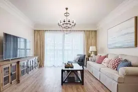 表哥家125㎡新房，装修花了32万，可淋浴房里装蹲坑，谁见过？图片