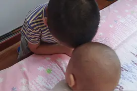 第一个孩子是自闭症，你还会生二胎吗？图片