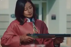 “老公每月给前女友转钱，还曾发520红包”婚姻中钱到底谁管？图片