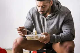 “练后餐”全天最关键餐：吃错等于白练一半图片