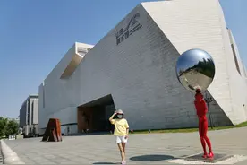 参观山东美术馆图片