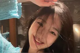 女生自拍手册，7个自拍达人必备的自拍技巧，谁拍谁好看图片