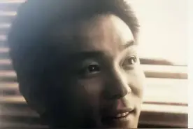 回忆谢园、方舒、张铁林等同窗在校时演出话剧《骆驼祥子》的故事图片