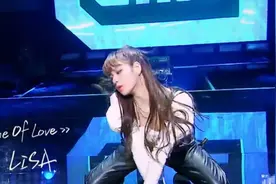 青春有你2Lisa开场舞太绝了，身体与地面完美融合，场面几度失控图片