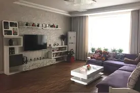 媳妇不顾反对在床头两边做大衣柜，看了好辛酸，实在是压抑又难看图片
