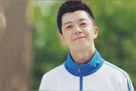有种“过滤遗传”叫王栎鑫儿子，从小就有偶像脸，近照撞脸方一凡图片