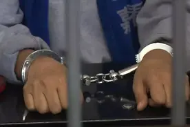 59岁男子强奸77岁老人，留下100元写下电话号码逃离图片