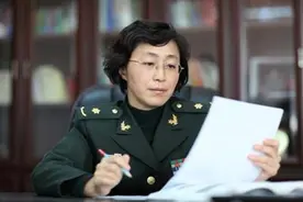 巾帼英雄李贤玉：从通讯员到火箭军少将，成功打造“中国剑网”图片