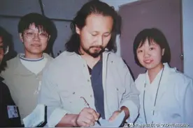 “草原酒神”腾格尔，喝多之后家里有什么送什么，醒酒后再要回来图片