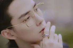 男明星的眼镜杀，这10位男星告诉你，什么才是斯文败类图片