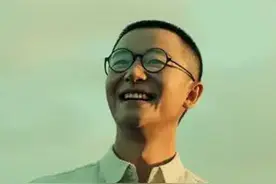 比预想的要好看，王俊凯表演进步了，倪妮唱歌的戏，令人血脉偾张图片