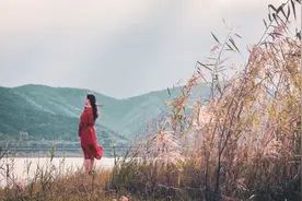 人生最难的修行：进窄门，走远路，见微光图片