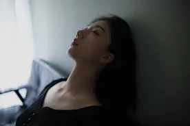 深圳约拍｜室内光影人像应该怎么拍？图片