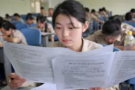 高考刚落下帷幕，衡水中学复读生已“提前开学”，家长直呼不公平图片