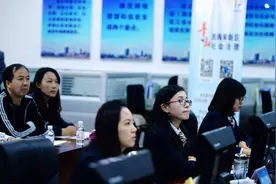 公务员待遇不高，为什么还有那么多人去考？其实有四个原因图片