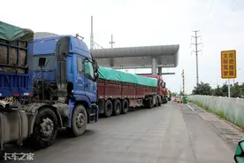 卡车超载为何屡禁不止？关键问题在这里，治超不治吏或是空谈图片