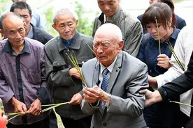 60万“荣民”的血与泪：国民党来台湾的退伍老兵，后来结局怎样？图片