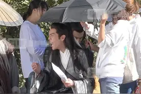 张若昀被曝现场发飙？看完才知道他是个热心肠，黑子怎么这么多图片