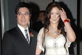 徐子淇又胖了，穿白裙身材臃肿，头发凌乱像大妈不如富豪老公清秀图片