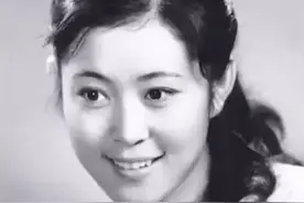 年轻时候有多美，颜值碾压杨颖、杨幂、范冰冰图片