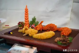北大学子化身厨神！图片