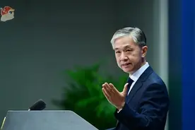 加拿大再现原住民学校无名墓葬，外交部：加方应揽镜自照，彻查真相图片