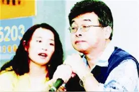 邱毅与前妻的爱与痛，三个小孩，成了邱毅思念前妻的精神依靠图片