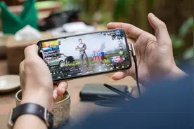Python和大数据告诉你，想要吃鸡您应该选择哪种PUBG武器组合？图片