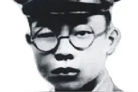 他是军长，在担架上指挥战斗，如今曾外孙女是美艳女星图片