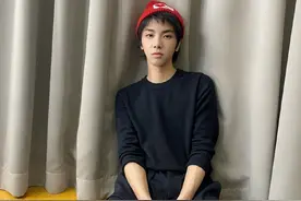 华晨宇张碧晨无缘各大卫视春晚，花花独自一人发新年祝福略显失落图片