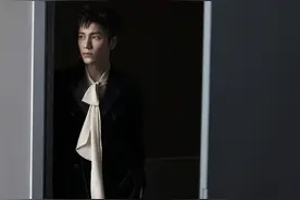 陈坤，平静如水的表情之下展现的是沉淀多时的演技内功图片