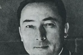 毛主席器重的开国中将，1949年亲自批准他入党，担任副国级达44年图片