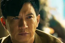 越老越帅的男演员，我只服这4位！气质好不说，连鱼尾纹都是戏图片