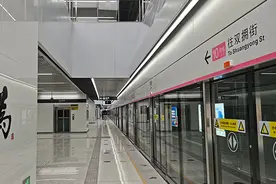 今天起，在深圳地铁体验5G+城轨云图片