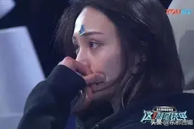 郑爽这手神操作，是跟郎教授学的吧图片