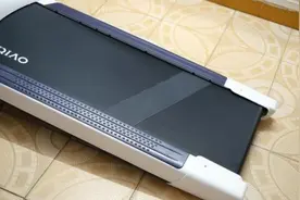 跑步机履带 烧伤3岁男童小手图片