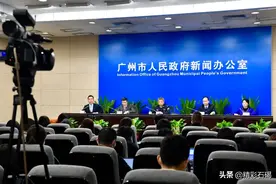 限期出境！图片